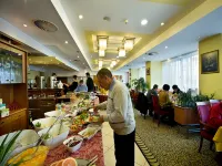 Ramada by Wyndham Prague City Centre - Frühstück