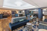 La Quinta Inn & Suites by Wyndham Atlanta South - Newnan Hotels in Newnan