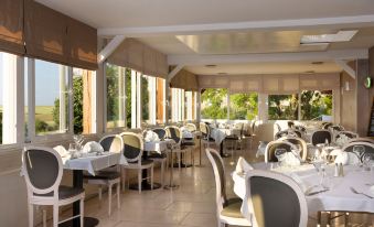 Hôtel Restaurant & Spa le Val Moret