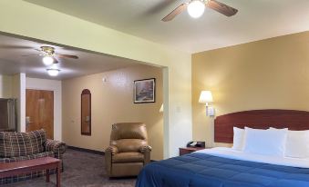 Candlelight Inn & Suites Hwy 69 Near McAlester