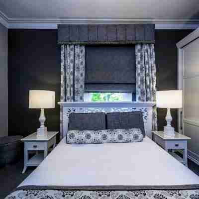 Grand Mercure Basildene Manor Rooms