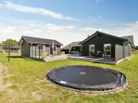 "Anuk" - 2.3km from the Sea