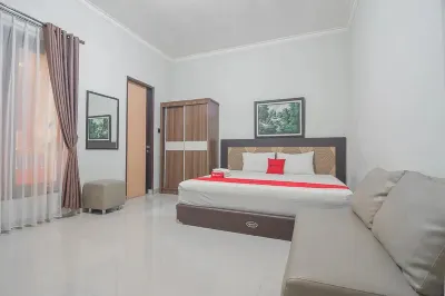 RedDoorz Plus Syariah at Banjarbaru 2 Hotels in Banjarbaru