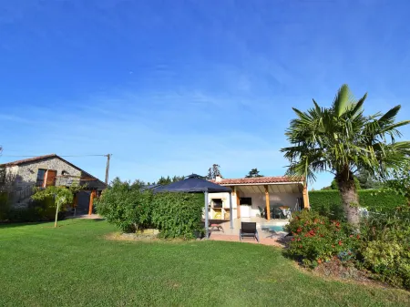 Madaillan Отели в г. Мадайан