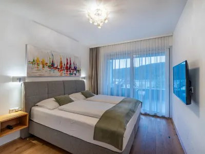 Seeblick Alpe Maritima Ski & See-Top 12 Hotel dekat Gerlitzen-Kanzelbahn