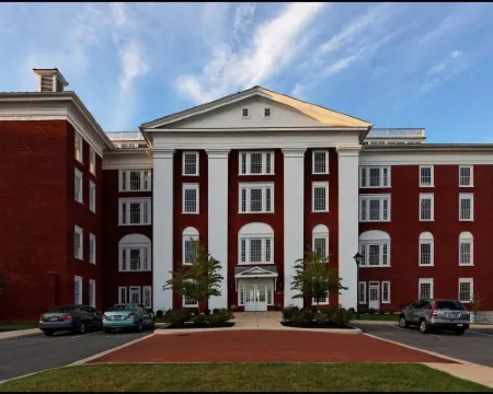 ザ ブラックバーン イン、カンファレンス センター ストーントンのホテル