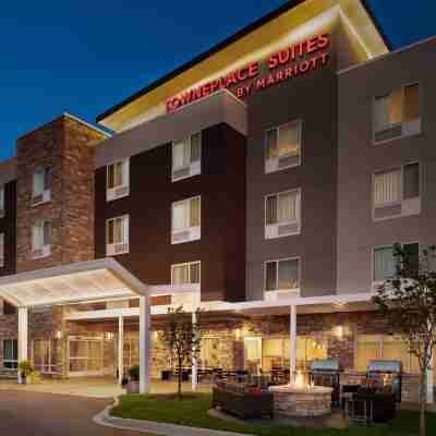 TownePlace Suites Janesville Hotel Exterior