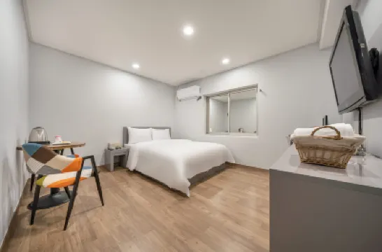 Suwon (Ingyedong) SR Hotel Hotels in 