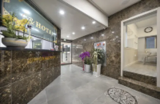 Suwon (Ingyedong) SR Hotel