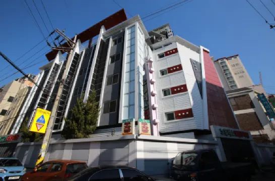 Incheon Noblesse Hôtels à proximité de : Incheon Grand Park