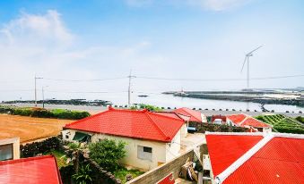 Jeju Baramui Eondeok Pension