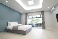 Jeju Ocean House Отели в г. Намчеджу