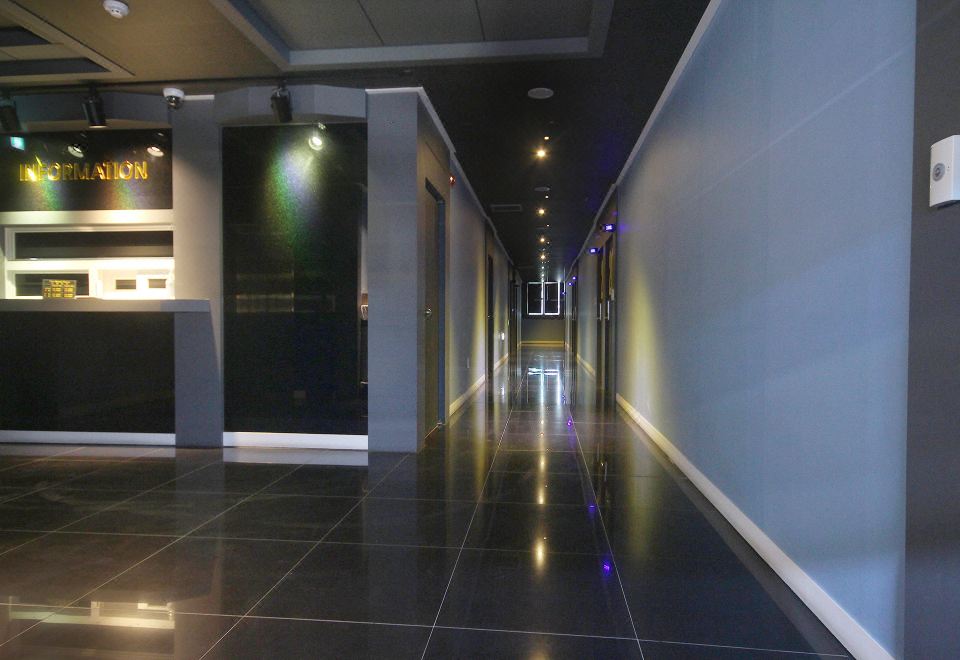 함안 The Moon 숙소의 내부 객실 모습