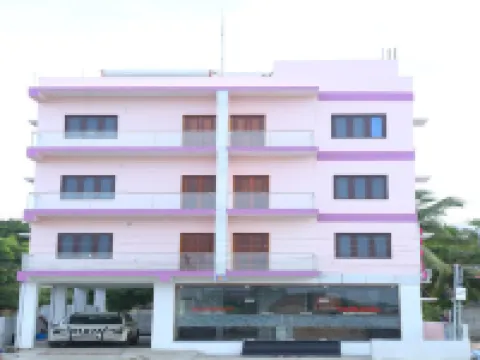 Vairavel Residency Hotels near Thiruchendur Murugan Temple
