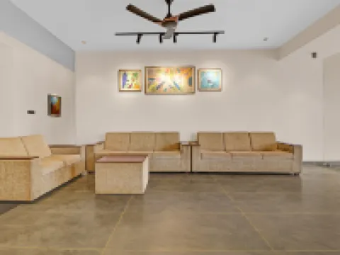 Treebo Grand Vistara Airport Suites Hotels in Ernakulam