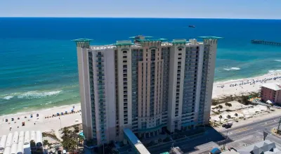 Aqua Beach Resort by Panhandle Getaways