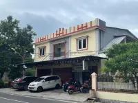 OYO 93412 Kost Irma Syariah Near Uptd Smp Negeri 8 Parepare Hotels in West Bacukiki