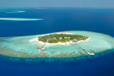 Eriyadu Island Resort فنادق في Hembadhu