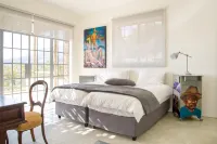 Amberg Country Estate Hotel dekat Groot Drakenstein Prison