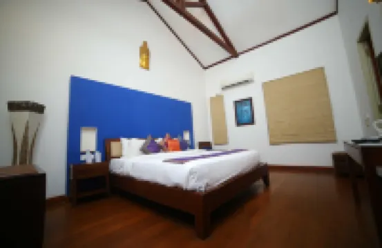 Old Lighthouse Bristow Hotel , Fort Kochi フォート・コチ・ビーチ周辺のホテル