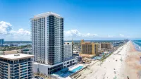 Daytona Grande Oceanfront Resort - Beach