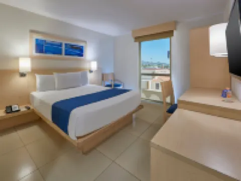 ซิตี้ เอ็กซ์เพรส ไบ แมริออท มันซานิโย โรงแรมในมานซานีโย