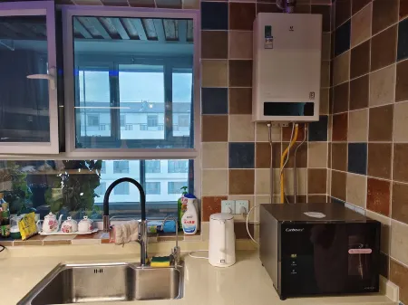 Zimo Apartment (Xiheba Lane)