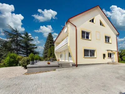 Cserszeg Hotels in 