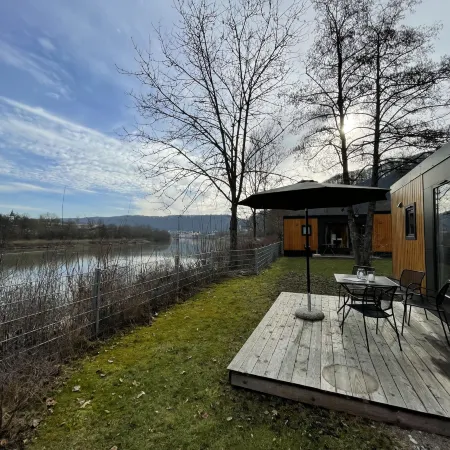 Tiny Haus Flussblick