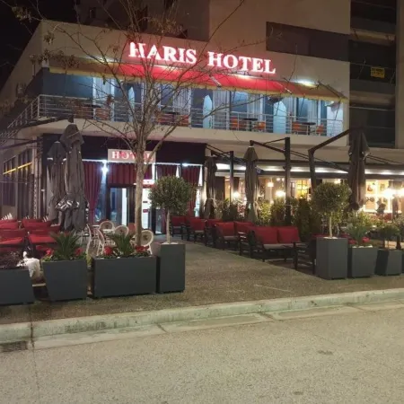 Haris Hotel
