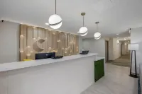 Comfort Inn & Suites Copley Akron Hotels in Copley Township