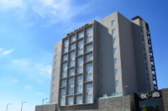 카사 인 비즈니스 이라푸아토  호텔