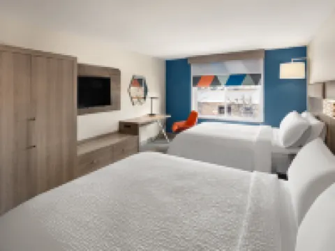 Holiday Inn Express & Suites CHERRY HILLS by IHG Hotels in Douglas County