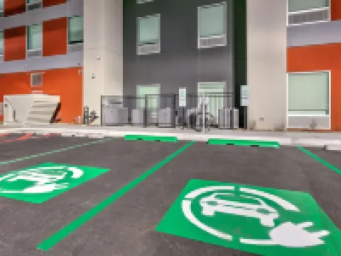 塔爾薩機場希爾頓惠庭酒店 塔爾薩酒店