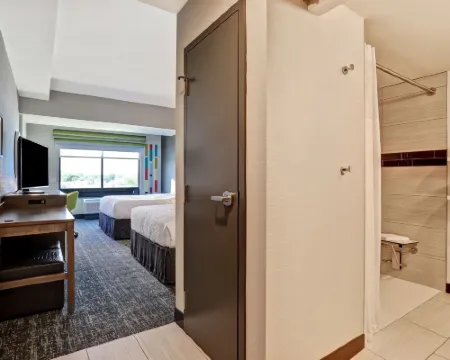 Hampton Inn & Suites Huntsville Hotels in Walker County