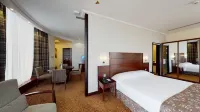 Ayass Hotel