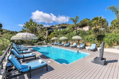 Shanti Som Hotel di Monda