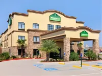 Wingate by Wyndham Lake Charles Casino Area Hotels near Walmart Supercenter