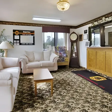 Super 8 by Wyndham Warner Robins