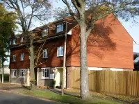 Springfields Hotels near Knepp Estate - Rewilding Area