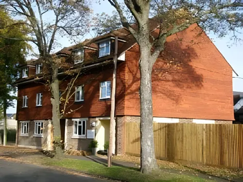 Springfields Hotels in Horsham