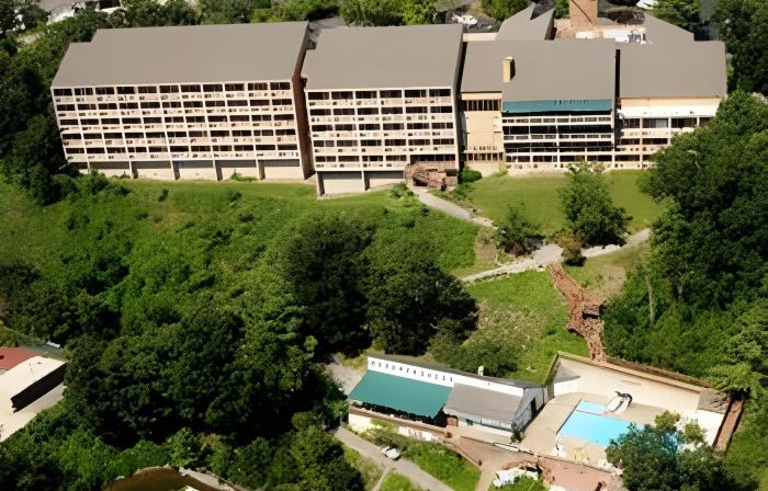 Inn at Grand Glaize