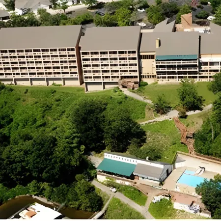 Inn at Grand Glaize