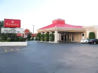 Ramada by Wyndham Murfreesboro Hotel a Rutherford County