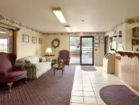 Super 8 by Wyndham Coshocton Roscoe Village
