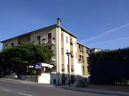 Hotel Tirrenia