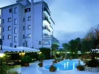 Hotel la Rotonda Hoteles en Zona Industriale Val Pescara