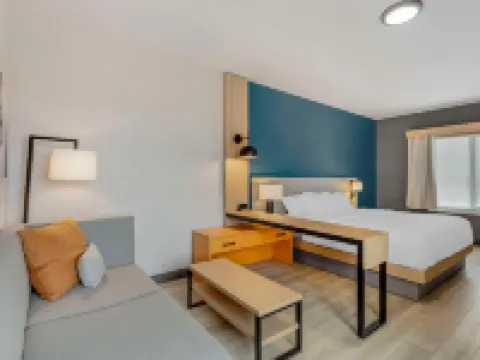 Comfort Suites Cheyenne Hotels in Cheyenne