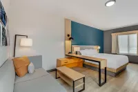 Comfort Suites Cheyenne