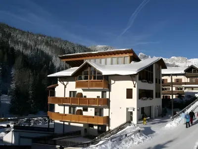 Appartamenti Residence Ada Hotels in Sankt Kassian